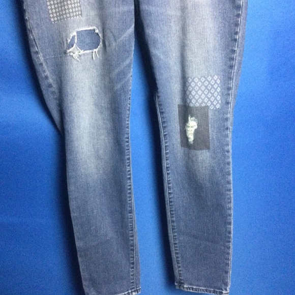 Old Navy Rockstar Mid-rise 14 Patches Medium Wash - Picture 3 of 13